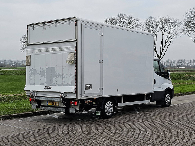 Iveco Daily 35S18 AC 3.0 LTR EURO6 - Jakeluauto: kuva Iveco Daily 35S18 AC 3.0 LTR EURO6 - Jakeluauto Iveco Daily 35S18 AC 3.0 LTR EURO6 - Jakeluauto: kuva Iveco Daily 35S18 AC 3.0 LTR EURO6 - Jakeluauto