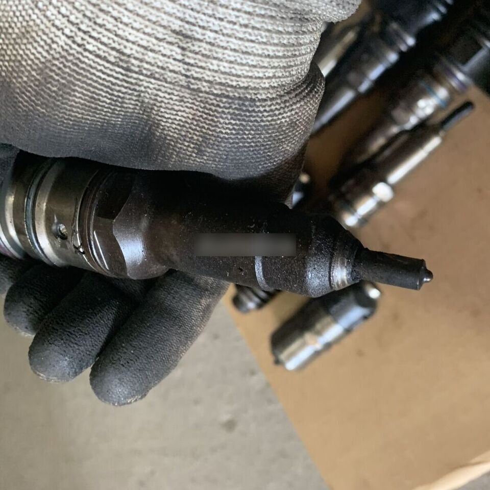 Bosch 0414701006 IVECO Stralis truck - Injektori - Kuorma-auto: kuva Bosch 0414701006 IVECO Stralis truck - Injektori - Kuorma-auto Bosch 0414701006 IVECO Stralis truck - Injektori - Kuorma-auto: kuva Bosch 0414701006 IVECO Stralis truck - Injektori - Kuorma-auto
