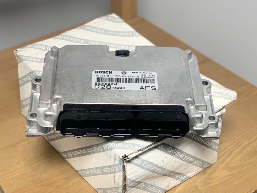 Bosch Sterownik Silnika Engine Control Ducato 2.8 HDI 281011755 for FIAT Ducato Boxer Jumper 2.8HDI 2000 - 2006 Oryginał NOWY commercial vehicle - Ohjainyksikkö - Tavara-auto: kuva Bosch Sterownik Silnika Engine Control Ducato 2.8 HDI 281011755 for FIAT Ducato Boxer Jumper 2.8HDI 2000 - 2006 Oryginał NOWY commercial vehicle - Ohjainyksikkö - Tavara-auto Bosch Sterownik Silnika Engine Control Ducato 2.8 HDI 281011755 for FIAT Ducato Boxer Jumper 2.8HDI 2000 - 2006 Oryginał NOWY commercial vehicle - Ohjainyksikkö - Tavara-auto: kuva Bosch Sterownik Silnika Engine Control Ducato 2.8 HDI 281011755 for FIAT Ducato Boxer Jumper 2.8HDI 2000 - 2006 Oryginał NOWY commercial vehicle - Ohjainyksikkö - Tavara-auto