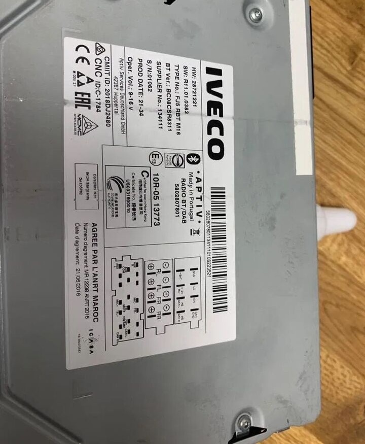 Radio Iveco Daily BT/DAB 5802807801 - Kojelauta - Kuorma-auto: kuva Radio Iveco Daily BT/DAB 5802807801 - Kojelauta - Kuorma-auto Radio Iveco Daily BT/DAB 5802807801 - Kojelauta - Kuorma-auto: kuva Radio Iveco Daily BT/DAB 5802807801 - Kojelauta - Kuorma-auto