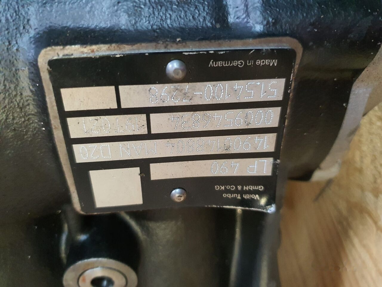 Voith 51.54100-7298 MAN Trucks truck - Kompressori - Kuorma-auto: kuva Voith 51.54100-7298 MAN Trucks truck - Kompressori - Kuorma-auto Voith 51.54100-7298 MAN Trucks truck - Kompressori - Kuorma-auto: kuva Voith 51.54100-7298 MAN Trucks truck - Kompressori - Kuorma-auto