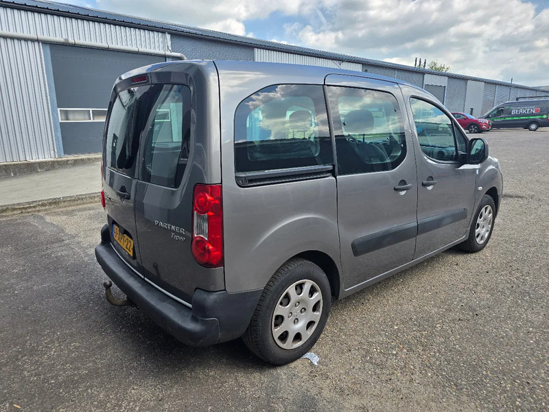 Peugeot Partner 1.6 benzine - Henkilöauto: kuva Peugeot Partner 1.6 benzine - Henkilöauto Peugeot Partner 1.6 benzine - Henkilöauto: kuva Peugeot Partner 1.6 benzine - Henkilöauto