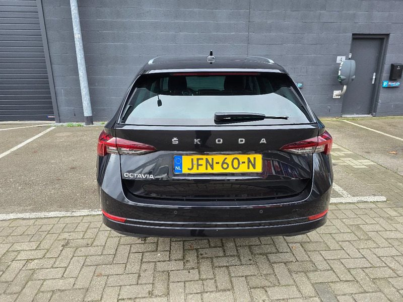 Škoda Octavia Combi 1.0 Benzine - Henkilöauto: kuva Škoda Octavia Combi 1.0 Benzine - Henkilöauto Škoda Octavia Combi 1.0 Benzine - Henkilöauto: kuva Škoda Octavia Combi 1.0 Benzine - Henkilöauto