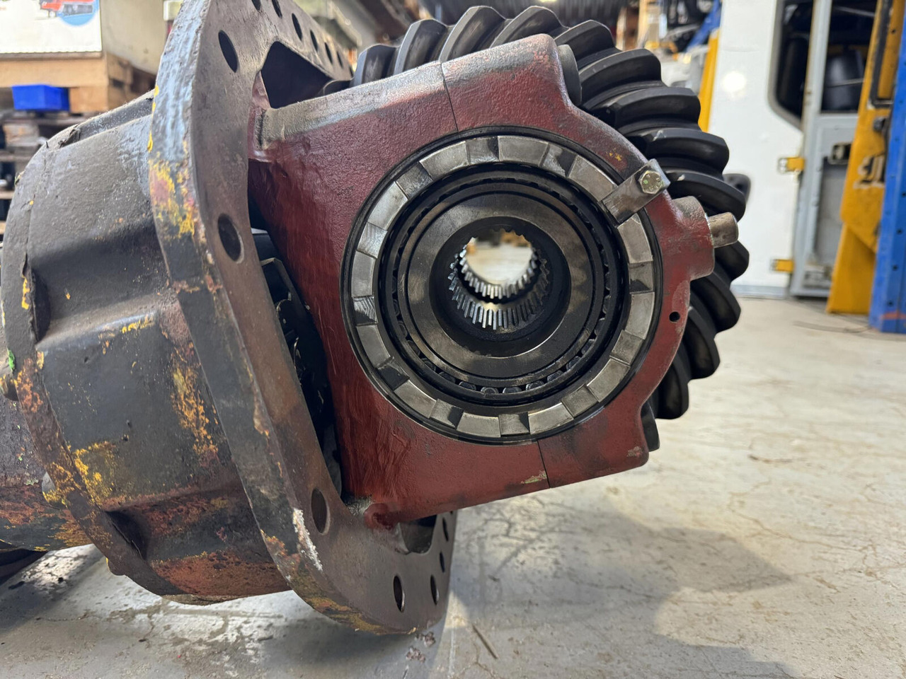 FAUN AUN HK 40 differential 11x27 - Differentiaali - Ajoneuvonosturi: kuva FAUN AUN HK 40 differential 11x27 - Differentiaali - Ajoneuvonosturi FAUN AUN HK 40 differential 11x27 - Differentiaali - Ajoneuvonosturi: kuva FAUN AUN HK 40 differential 11x27 - Differentiaali - Ajoneuvonosturi