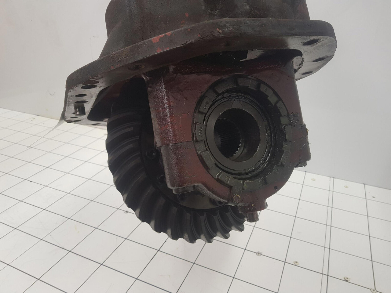 FAUN RTF 40 end differential axle 1 13x32 - Differentiaali - Ajoneuvonosturi: kuva FAUN RTF 40 end differential axle 1 13x32 - Differentiaali - Ajoneuvonosturi FAUN RTF 40 end differential axle 1 13x32 - Differentiaali - Ajoneuvonosturi: kuva FAUN RTF 40 end differential axle 1 13x32 - Differentiaali - Ajoneuvonosturi