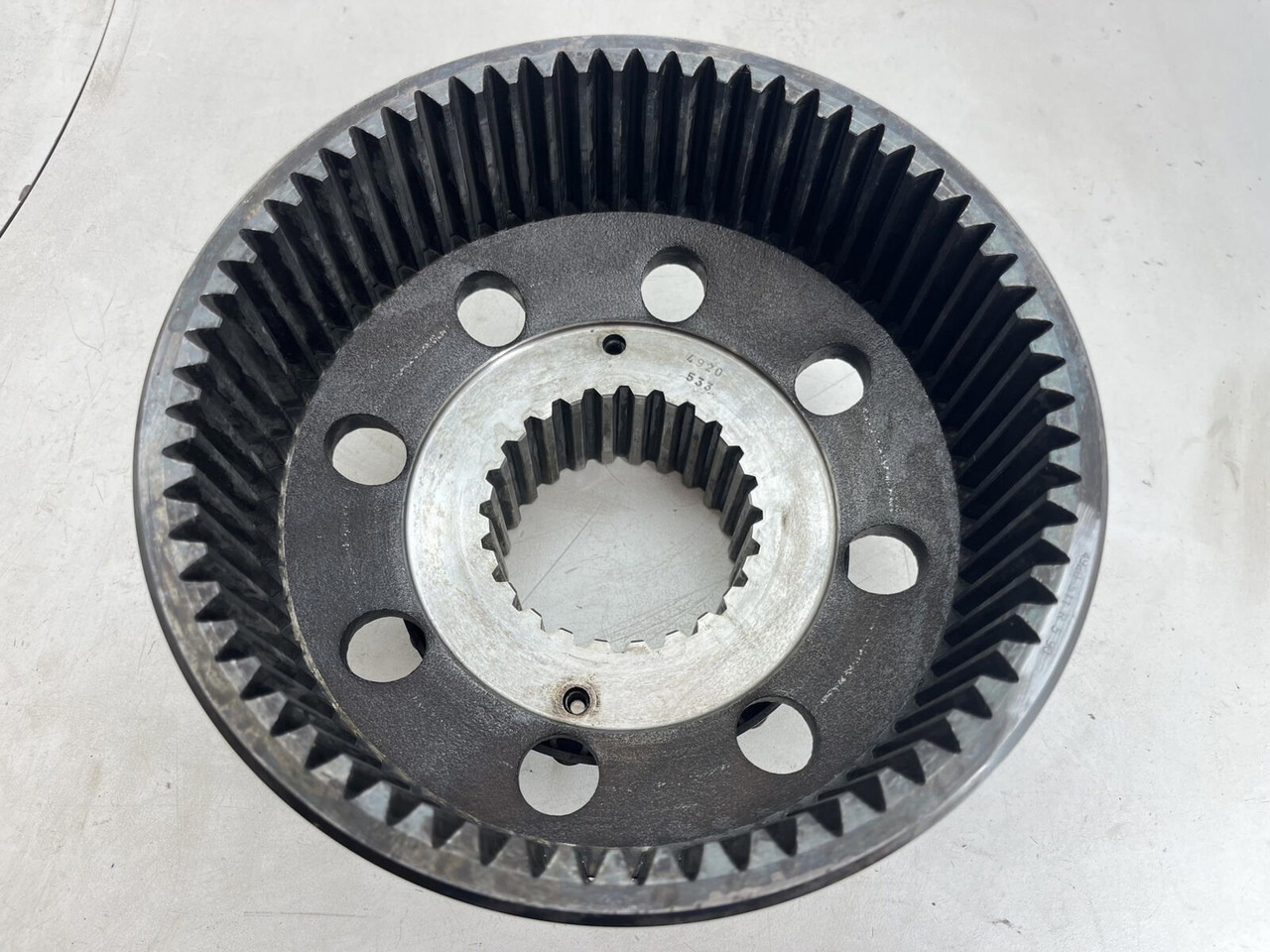 Ajomoottori - Ajoneuvonosturi FAUN RTF 50 planetary gear 19-22-65-36-4pl-H123-24: kuva Ajomoottori - Ajoneuvonosturi FAUN RTF 50 planetary gear 19-22-65-36-4pl-H123-24