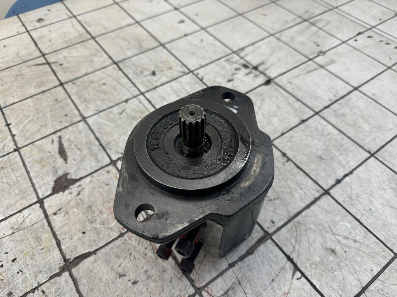 Gear pump - Hydraulipumppu - Nosturi: kuva Gear pump - Hydraulipumppu - Nosturi Gear pump - Hydraulipumppu - Nosturi: kuva Gear pump - Hydraulipumppu - Nosturi