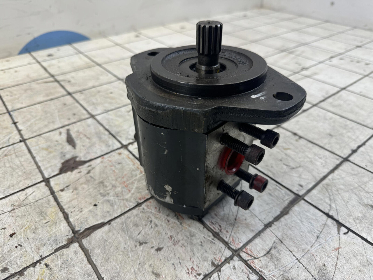 Gear pump - Hydraulipumppu - Nosturi: kuva Gear pump - Hydraulipumppu - Nosturi Gear pump - Hydraulipumppu - Nosturi: kuva Gear pump - Hydraulipumppu - Nosturi