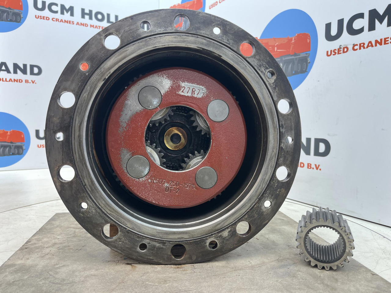 Grove AT 633 planetary gear 22-25-74-38-4pl-H137-46 - Vaihteisto - Ajoneuvonosturi: kuva Grove AT 633 planetary gear 22-25-74-38-4pl-H137-46 - Vaihteisto - Ajoneuvonosturi Grove AT 633 planetary gear 22-25-74-38-4pl-H137-46 - Vaihteisto - Ajoneuvonosturi: kuva Grove AT 633 planetary gear 22-25-74-38-4pl-H137-46 - Vaihteisto - Ajoneuvonosturi