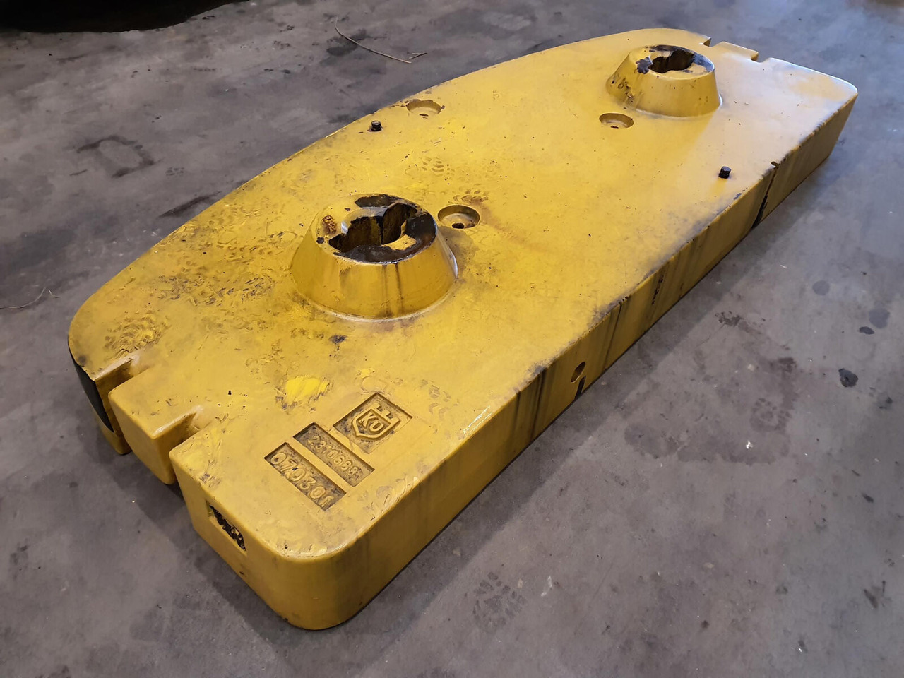 Grove GMK 3050 counterweight 3,5 ton - Vastapaino - Ajoneuvonosturi: kuva Grove GMK 3050 counterweight 3,5 ton - Vastapaino - Ajoneuvonosturi Grove GMK 3050 counterweight 3,5 ton - Vastapaino - Ajoneuvonosturi: kuva Grove GMK 3050 counterweight 3,5 ton - Vastapaino - Ajoneuvonosturi