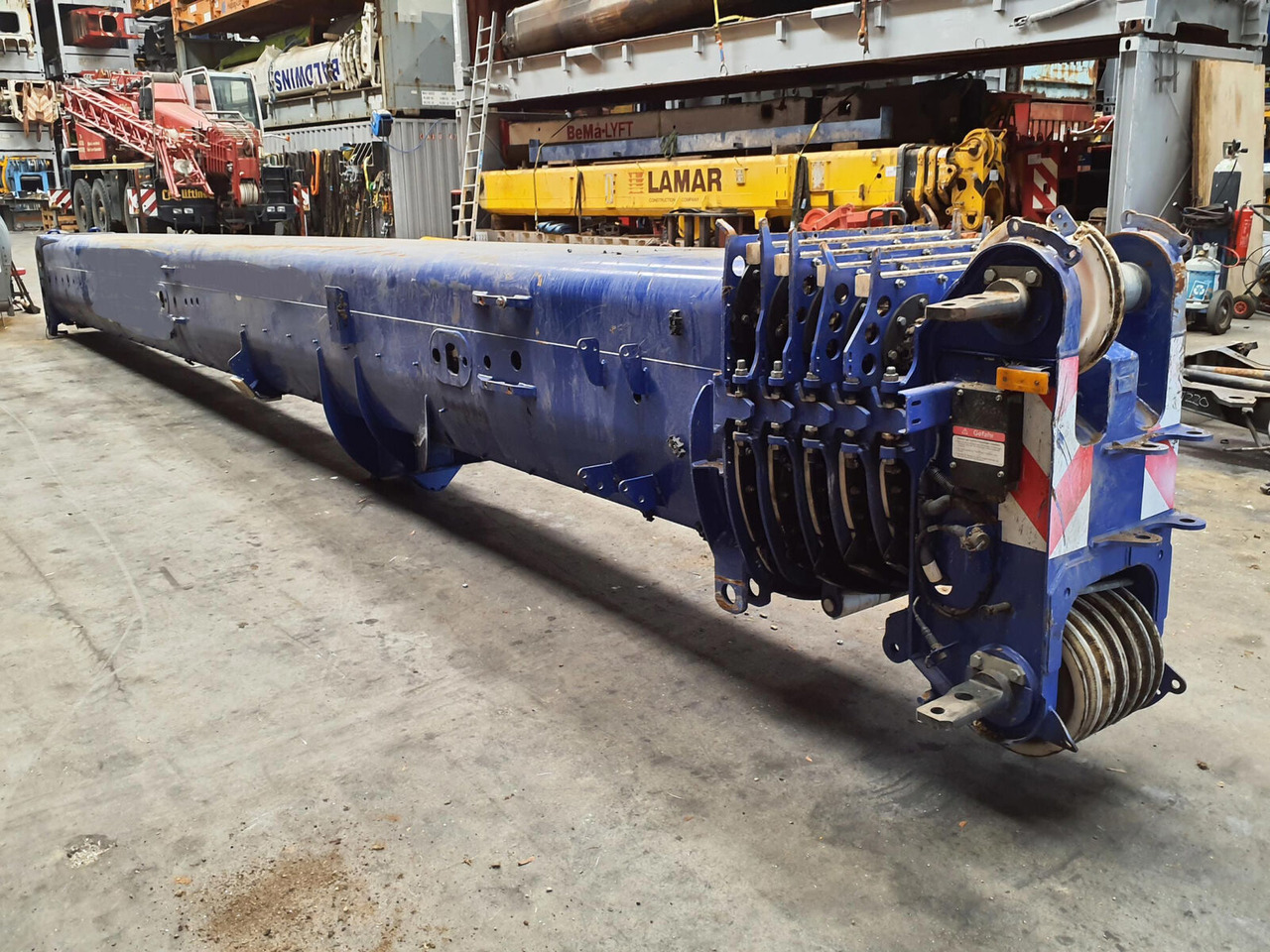 Grove GMK 4090 Telescopic boom complete - Puomi - Ajoneuvonosturi: kuva Grove GMK 4090 Telescopic boom complete - Puomi - Ajoneuvonosturi Grove GMK 4090 Telescopic boom complete - Puomi - Ajoneuvonosturi: kuva Grove GMK 4090 Telescopic boom complete - Puomi - Ajoneuvonosturi