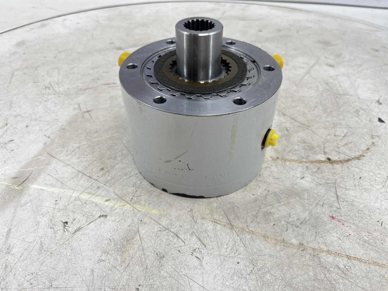Grove GMK 5150 multiple-disk brake slewing gear - Kääntömoottori - Nosturi: kuva Grove GMK 5150 multiple-disk brake slewing gear - Kääntömoottori - Nosturi Grove GMK 5150 multiple-disk brake slewing gear - Kääntömoottori - Nosturi: kuva Grove GMK 5150 multiple-disk brake slewing gear - Kääntömoottori - Nosturi