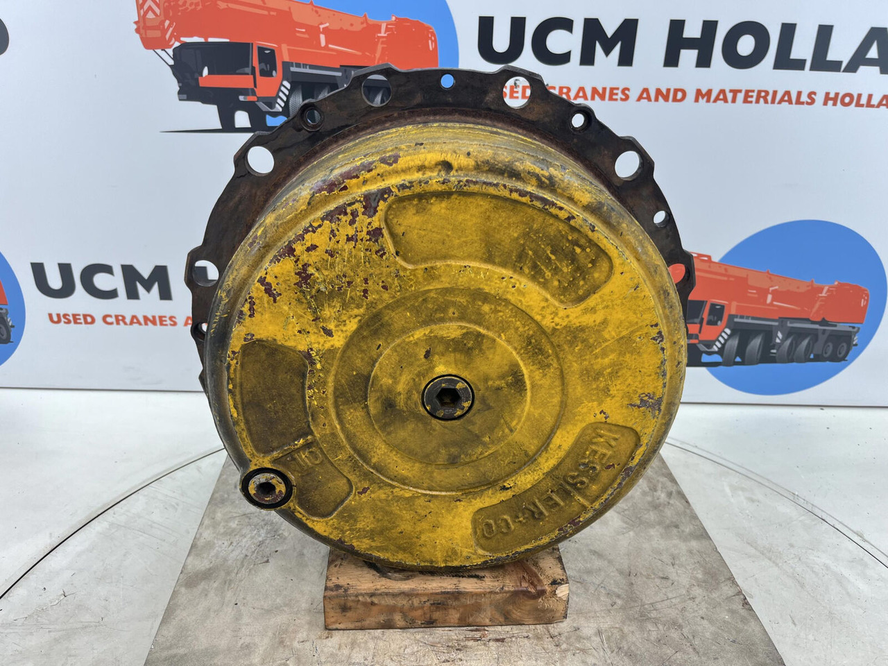 Grove GMK planetary gear 12-23-60-34-3pl-H135-46 - Ajomoottori - Ajoneuvonosturi: kuva Grove GMK planetary gear 12-23-60-34-3pl-H135-46 - Ajomoottori - Ajoneuvonosturi Grove GMK planetary gear 12-23-60-34-3pl-H135-46 - Ajomoottori - Ajoneuvonosturi: kuva Grove GMK planetary gear 12-23-60-34-3pl-H135-46 - Ajomoottori - Ajoneuvonosturi