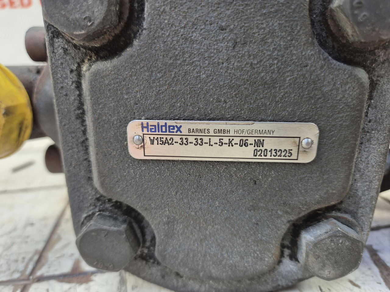 Haldex Barnes dual gear pump - Hydraulipumppu - Ajoneuvonosturi: kuva Haldex Barnes dual gear pump - Hydraulipumppu - Ajoneuvonosturi Haldex Barnes dual gear pump - Hydraulipumppu - Ajoneuvonosturi: kuva Haldex Barnes dual gear pump - Hydraulipumppu - Ajoneuvonosturi