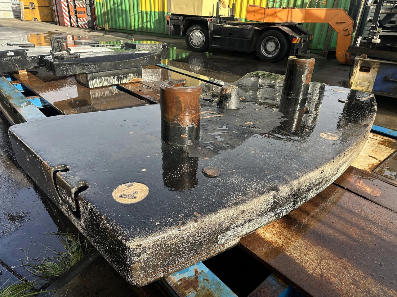 Liebherr LTM 1100-5.2 Counterweight 6,5 ton - Vastapaino - Ajoneuvonosturi: kuva Liebherr LTM 1100-5.2 Counterweight 6,5 ton - Vastapaino - Ajoneuvonosturi Liebherr LTM 1100-5.2 Counterweight 6,5 ton - Vastapaino - Ajoneuvonosturi: kuva Liebherr LTM 1100-5.2 Counterweight 6,5 ton - Vastapaino - Ajoneuvonosturi