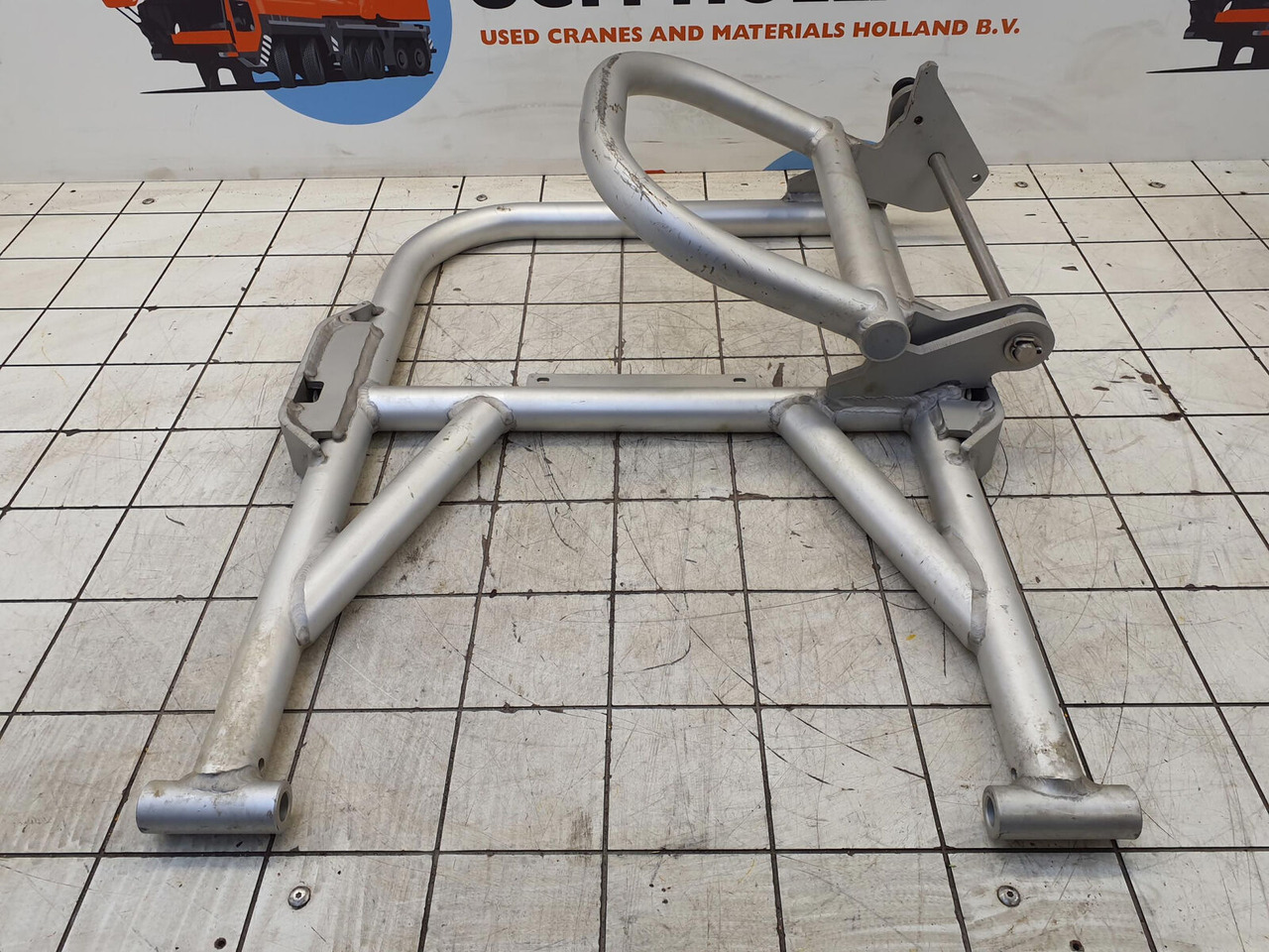 Liebherr LTM 1250-5.1 guard railing 40X500X760 - Päällirakenne ja ulkopinta - Ajoneuvonosturi: kuva Liebherr LTM 1250-5.1 guard railing 40X500X760 - Päällirakenne ja ulkopinta - Ajoneuvonosturi Liebherr LTM 1250-5.1 guard railing 40X500X760 - Päällirakenne ja ulkopinta - Ajoneuvonosturi: kuva Liebherr LTM 1250-5.1 guard railing 40X500X760 - Päällirakenne ja ulkopinta - Ajoneuvonosturi