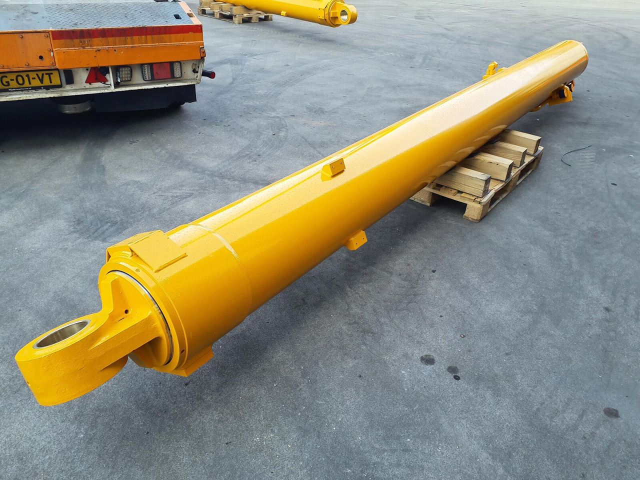 Liebherr LTM 1400-7.1 Boom cylinder left - Hydraulisylinteri - Ajoneuvonosturi: kuva Liebherr LTM 1400-7.1 Boom cylinder left - Hydraulisylinteri - Ajoneuvonosturi Liebherr LTM 1400-7.1 Boom cylinder left - Hydraulisylinteri - Ajoneuvonosturi: kuva Liebherr LTM 1400-7.1 Boom cylinder left - Hydraulisylinteri - Ajoneuvonosturi