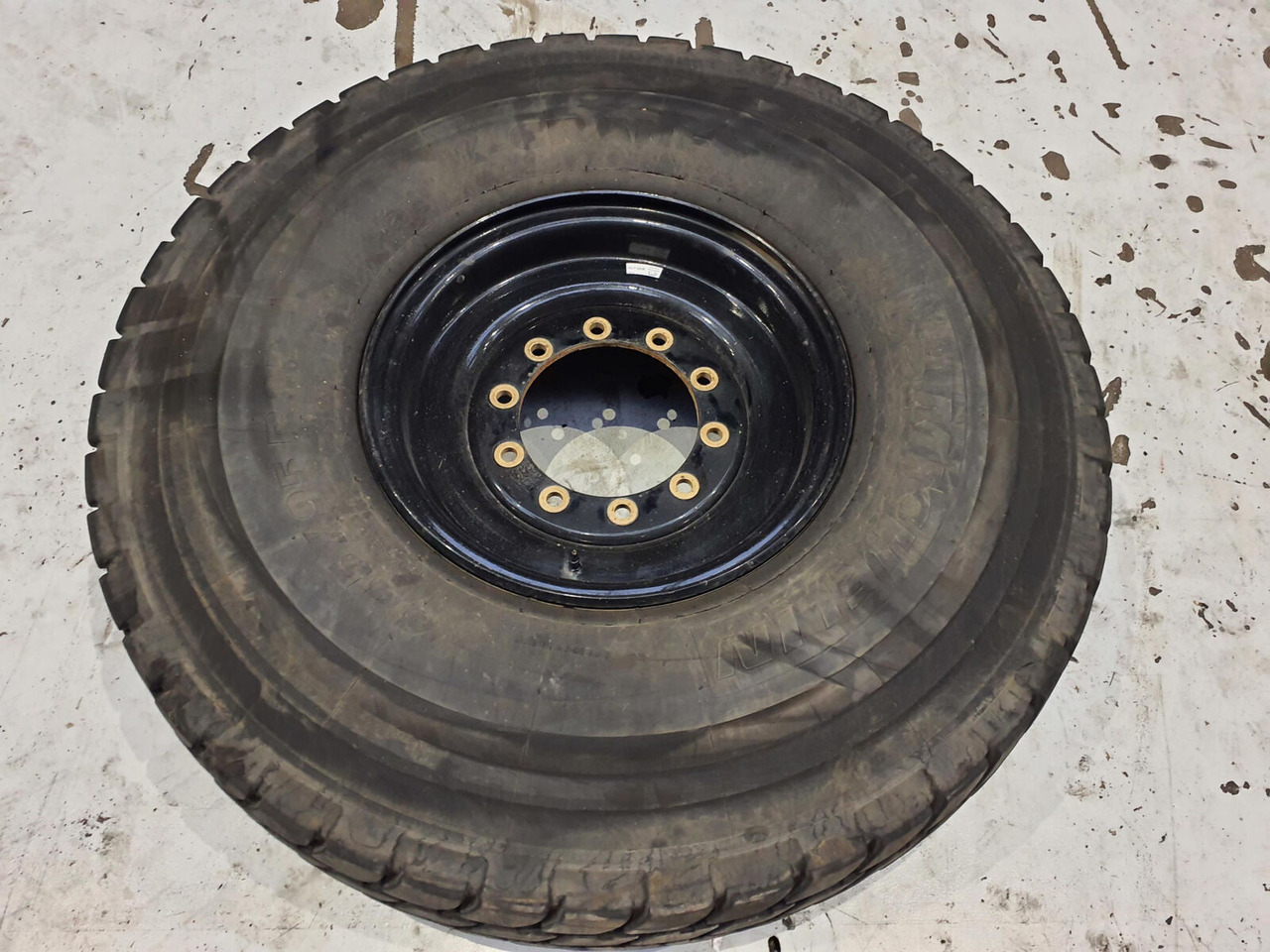 Liebherr Wheel 445/95R25 10 12 1p - Täydellinen pyörä - Nosturi: kuva Liebherr Wheel 445/95R25 10 12 1p - Täydellinen pyörä - Nosturi Liebherr Wheel 445/95R25 10 12 1p - Täydellinen pyörä - Nosturi: kuva Liebherr Wheel 445/95R25 10 12 1p - Täydellinen pyörä - Nosturi