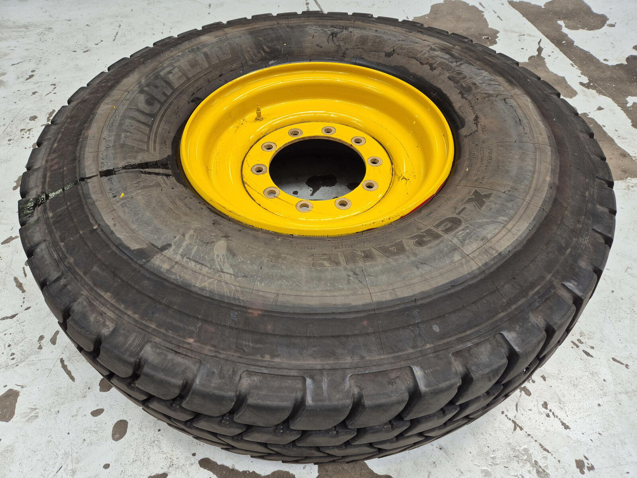 Liebherr Wheel 445/95R25 10 12 1p - Täydellinen pyörä - Nosturi: kuva Liebherr Wheel 445/95R25 10 12 1p - Täydellinen pyörä - Nosturi Liebherr Wheel 445/95R25 10 12 1p - Täydellinen pyörä - Nosturi: kuva Liebherr Wheel 445/95R25 10 12 1p - Täydellinen pyörä - Nosturi