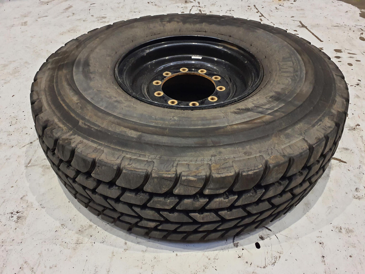 Liebherr Wheel 445/95R25 10 12 1p - Täydellinen pyörä - Nosturi: kuva Liebherr Wheel 445/95R25 10 12 1p - Täydellinen pyörä - Nosturi Liebherr Wheel 445/95R25 10 12 1p - Täydellinen pyörä - Nosturi: kuva Liebherr Wheel 445/95R25 10 12 1p - Täydellinen pyörä - Nosturi