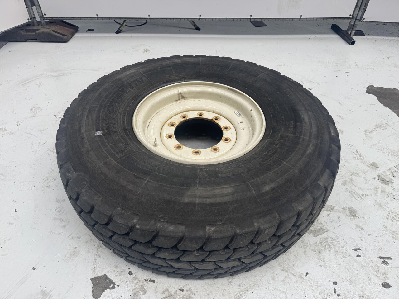 Michelin Wheel 445/95R25 10 12 1p - Täydellinen pyörä - Nosturi: kuva Michelin Wheel 445/95R25 10 12 1p - Täydellinen pyörä - Nosturi Michelin Wheel 445/95R25 10 12 1p - Täydellinen pyörä - Nosturi: kuva Michelin Wheel 445/95R25 10 12 1p - Täydellinen pyörä - Nosturi