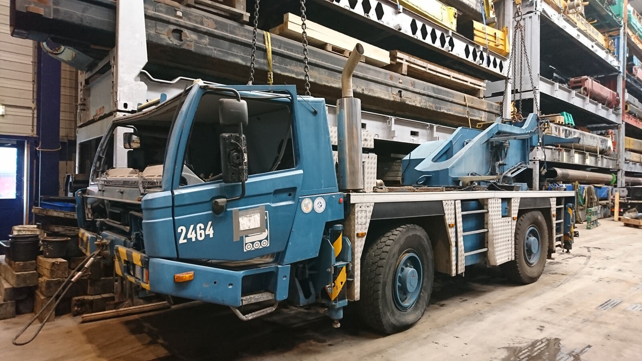 Tadano Faun ATF 40G-2 for parts - Ajoneuvonosturi: kuva Tadano Faun ATF 40G-2 for parts - Ajoneuvonosturi Tadano Faun ATF 40G-2 for parts - Ajoneuvonosturi: kuva Tadano Faun ATF 40G-2 for parts - Ajoneuvonosturi