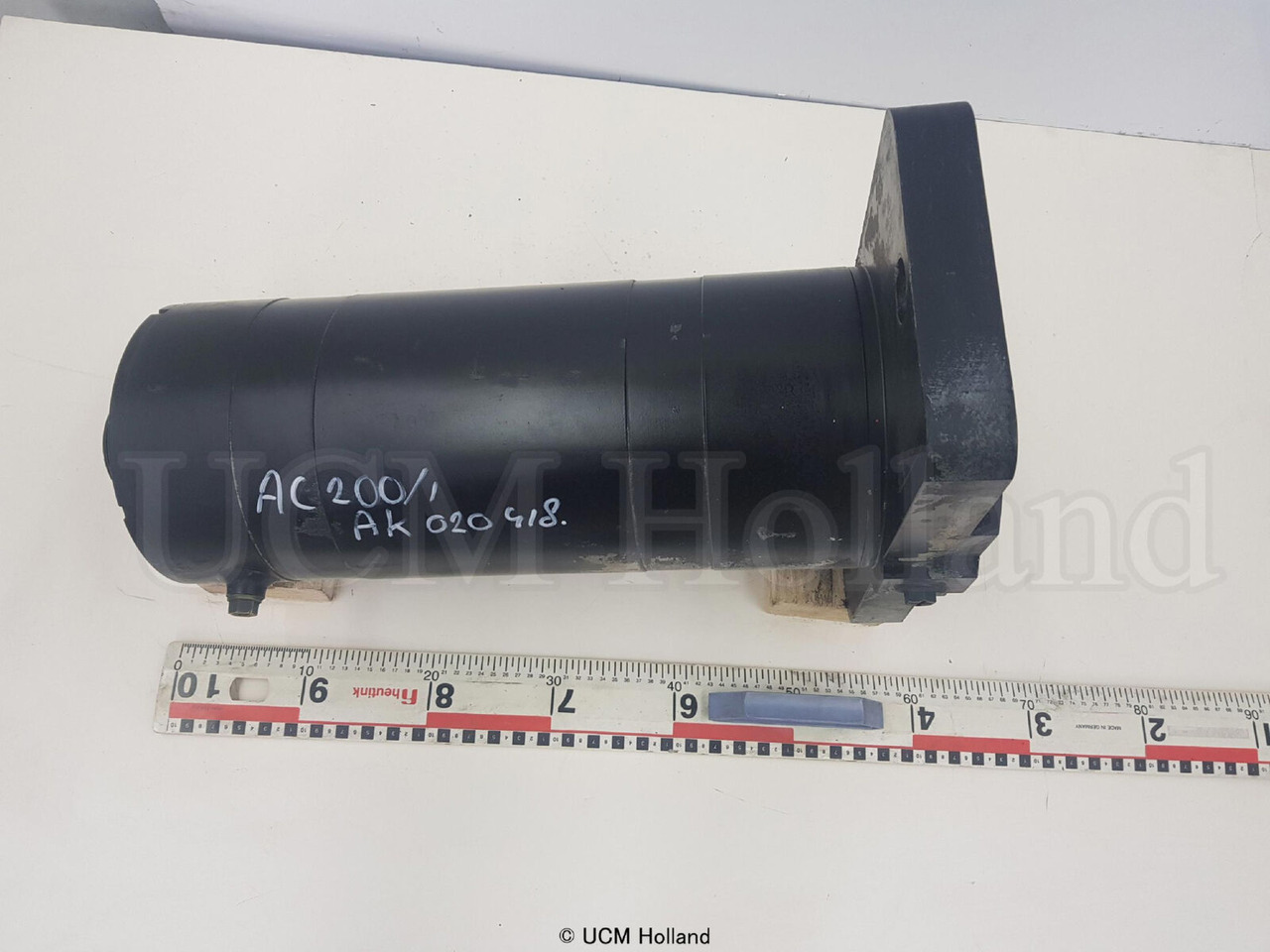Terex AC 200/1 counterweight lift cylinder - Hydraulisylinteri - Ajoneuvonosturi: kuva Terex AC 200/1 counterweight lift cylinder - Hydraulisylinteri - Ajoneuvonosturi Terex AC 200/1 counterweight lift cylinder - Hydraulisylinteri - Ajoneuvonosturi: kuva Terex AC 200/1 counterweight lift cylinder - Hydraulisylinteri - Ajoneuvonosturi