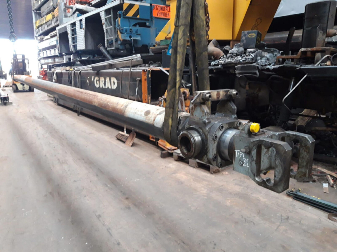 Terex AC 205 telescopic cylinder single - Hydraulisylinteri - Ajoneuvonosturi: kuva Terex AC 205 telescopic cylinder single - Hydraulisylinteri - Ajoneuvonosturi Terex AC 205 telescopic cylinder single - Hydraulisylinteri - Ajoneuvonosturi: kuva Terex AC 205 telescopic cylinder single - Hydraulisylinteri - Ajoneuvonosturi