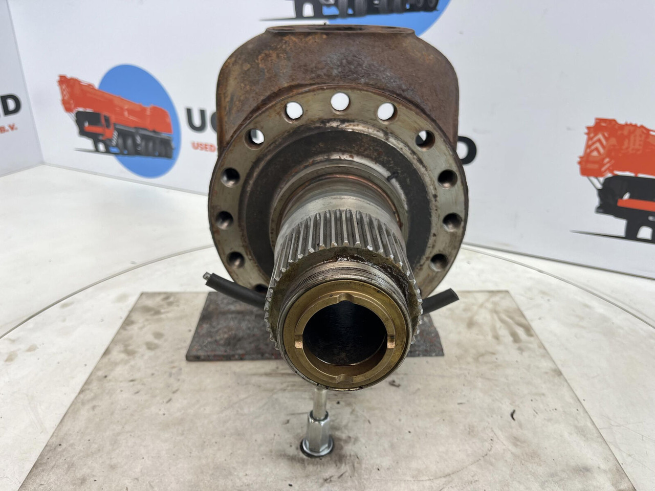 Terex AC 25 Steering knuckle 16 holes axle 2 - Olka-akseli - Ajoneuvonosturi: kuva Terex AC 25 Steering knuckle 16 holes axle 2 - Olka-akseli - Ajoneuvonosturi Terex AC 25 Steering knuckle 16 holes axle 2 - Olka-akseli - Ajoneuvonosturi: kuva Terex AC 25 Steering knuckle 16 holes axle 2 - Olka-akseli - Ajoneuvonosturi