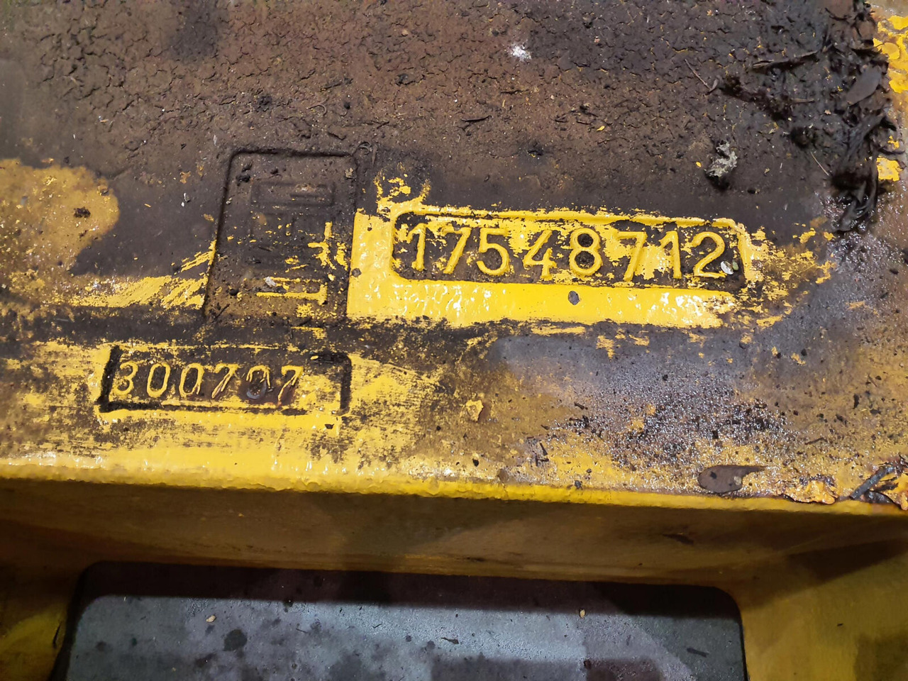 Terex AC 50-1 counterweight 7450kg - Vastapaino - Ajoneuvonosturi: kuva Terex AC 50-1 counterweight 7450kg - Vastapaino - Ajoneuvonosturi Terex AC 50-1 counterweight 7450kg - Vastapaino - Ajoneuvonosturi: kuva Terex AC 50-1 counterweight 7450kg - Vastapaino - Ajoneuvonosturi