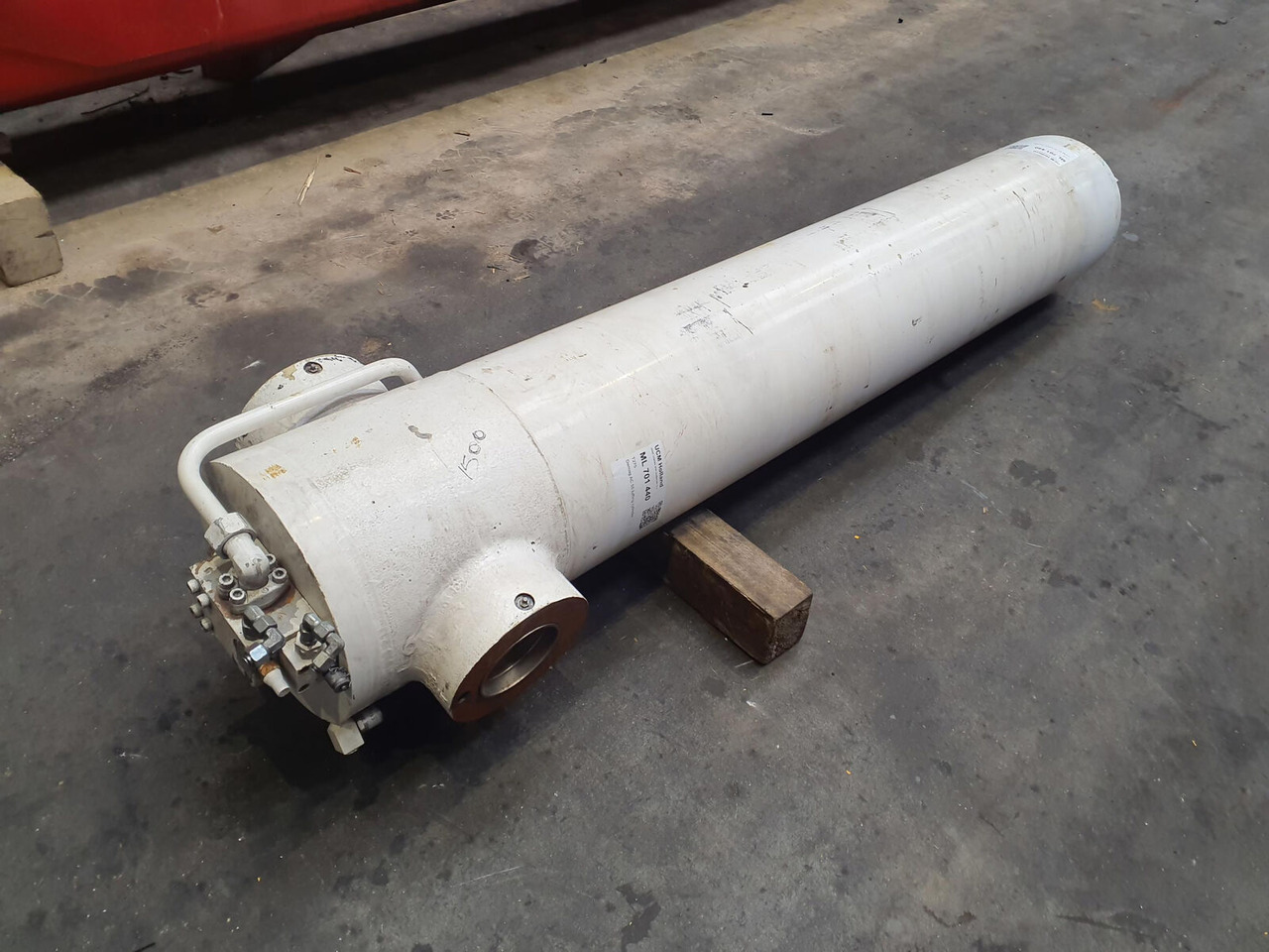 Terex AC 55 luffing cylinder - Hydraulisylinteri - Ajoneuvonosturi: kuva Terex AC 55 luffing cylinder - Hydraulisylinteri - Ajoneuvonosturi Terex AC 55 luffing cylinder - Hydraulisylinteri - Ajoneuvonosturi: kuva Terex AC 55 luffing cylinder - Hydraulisylinteri - Ajoneuvonosturi