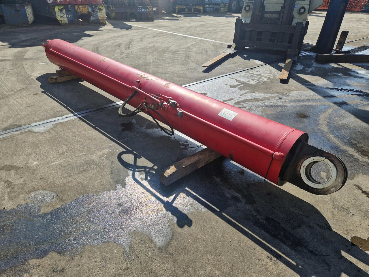 Terex AC 700 LUFFING CYLINDER right - Hydraulisylinteri - Ajoneuvonosturi: kuva Terex AC 700 LUFFING CYLINDER right - Hydraulisylinteri - Ajoneuvonosturi Terex AC 700 LUFFING CYLINDER right - Hydraulisylinteri - Ajoneuvonosturi: kuva Terex AC 700 LUFFING CYLINDER right - Hydraulisylinteri - Ajoneuvonosturi