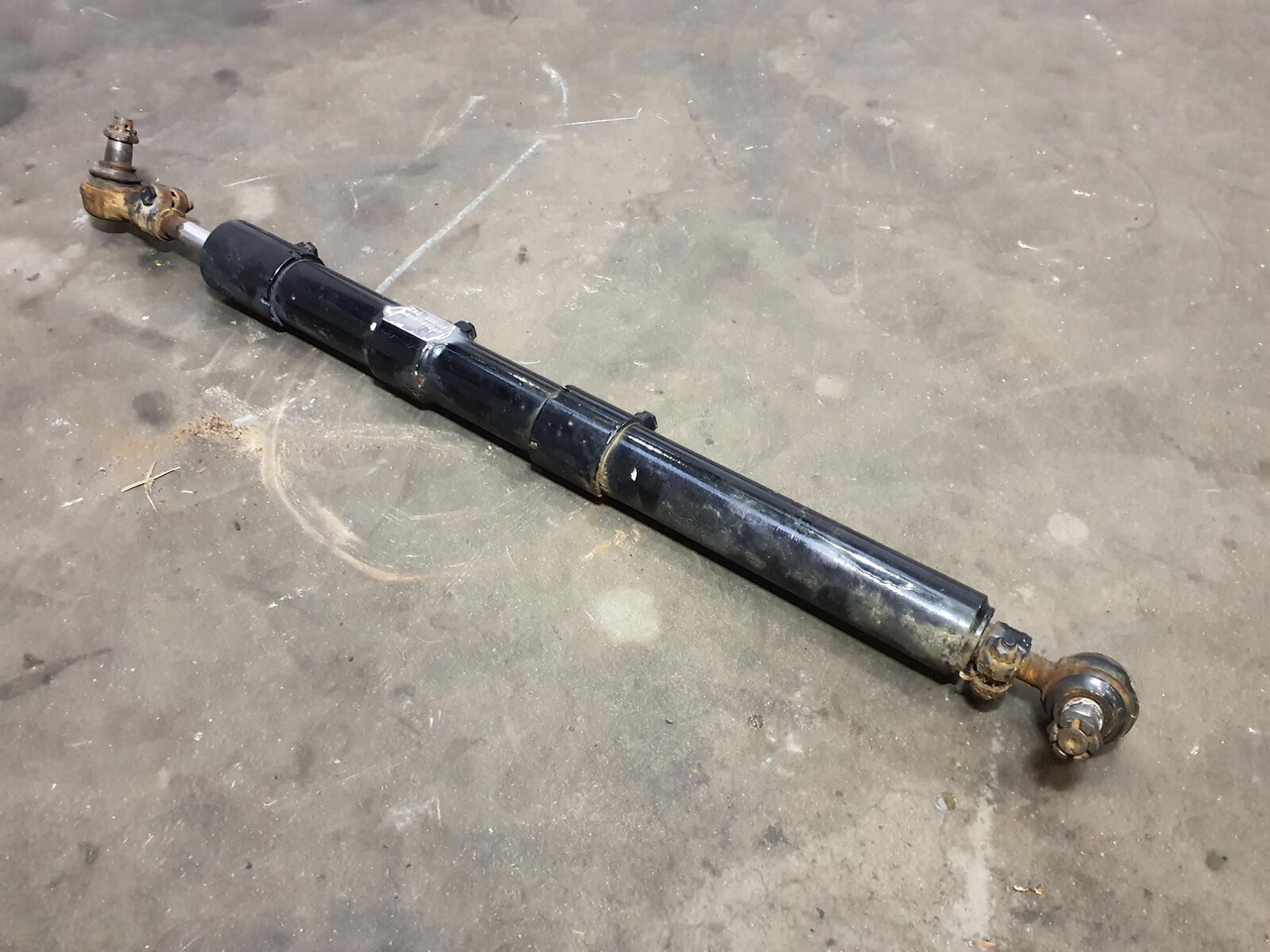 Terex AC 700 Steering Cylinder alxe 8 and 9 - Hydraulisylinteri - Nosturi: kuva Terex AC 700 Steering Cylinder alxe 8 and 9 - Hydraulisylinteri - Nosturi Terex AC 700 Steering Cylinder alxe 8 and 9 - Hydraulisylinteri - Nosturi: kuva Terex AC 700 Steering Cylinder alxe 8 and 9 - Hydraulisylinteri - Nosturi