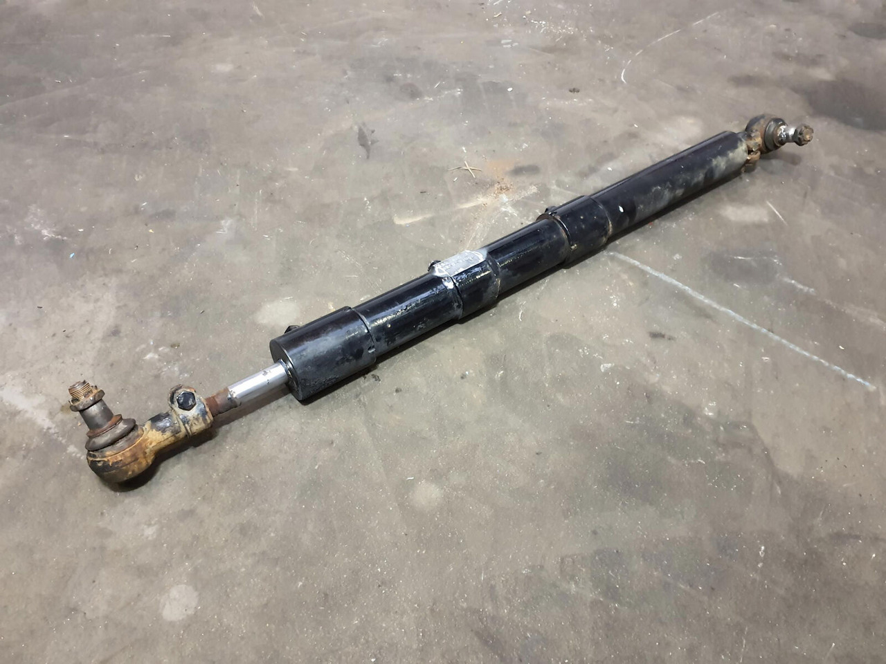 Terex AC 700 Steering Cylinder alxe 8 and 9 - Hydraulisylinteri - Nosturi: kuva Terex AC 700 Steering Cylinder alxe 8 and 9 - Hydraulisylinteri - Nosturi Terex AC 700 Steering Cylinder alxe 8 and 9 - Hydraulisylinteri - Nosturi: kuva Terex AC 700 Steering Cylinder alxe 8 and 9 - Hydraulisylinteri - Nosturi