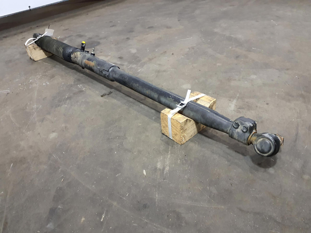 Terex AC 700 steering rod UHL/crap walk - Ohjauslaite - Ajoneuvonosturi: kuva Terex AC 700 steering rod UHL/crap walk - Ohjauslaite - Ajoneuvonosturi Terex AC 700 steering rod UHL/crap walk - Ohjauslaite - Ajoneuvonosturi: kuva Terex AC 700 steering rod UHL/crap walk - Ohjauslaite - Ajoneuvonosturi