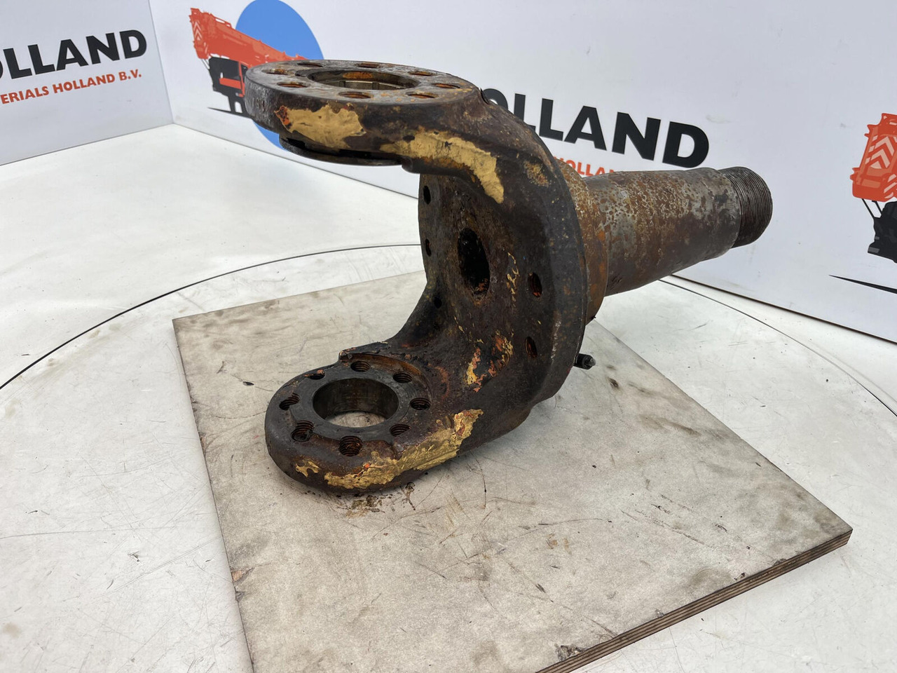 Terex HC 340 Steering knuckle 12 holes axle 2 - Olka-akseli - Nosturi: kuva Terex HC 340 Steering knuckle 12 holes axle 2 - Olka-akseli - Nosturi Terex HC 340 Steering knuckle 12 holes axle 2 - Olka-akseli - Nosturi: kuva Terex HC 340 Steering knuckle 12 holes axle 2 - Olka-akseli - Nosturi