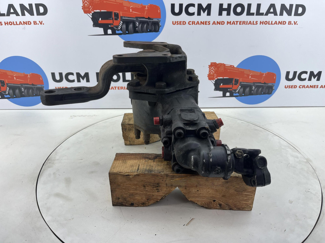 Terex ZF Steering box 135bar - Ohjausvaihde - Nosturi: kuva Terex ZF Steering box 135bar - Ohjausvaihde - Nosturi Terex ZF Steering box 135bar - Ohjausvaihde - Nosturi: kuva Terex ZF Steering box 135bar - Ohjausvaihde - Nosturi