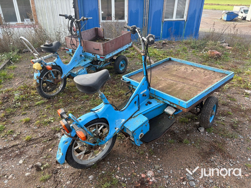 Flakmopeder eldrivna - Moottoripyörä: kuva Flakmopeder eldrivna - Moottoripyörä Flakmopeder eldrivna - Moottoripyörä: kuva Flakmopeder eldrivna - Moottoripyörä