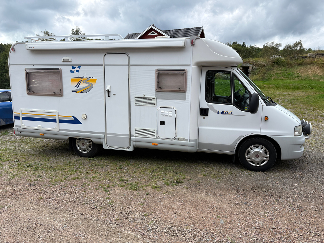 Husbil Bürstner Harmony 603 - Puoli-integroitu asuntoauto: kuva Husbil Bürstner Harmony 603 - Puoli-integroitu asuntoauto Husbil Bürstner Harmony 603 - Puoli-integroitu asuntoauto: kuva Husbil Bürstner Harmony 603 - Puoli-integroitu asuntoauto