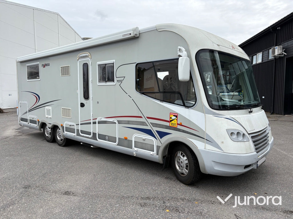Husbil Fiat Frankia I 840 QD - Integroitu asuntoauto: kuva Husbil Fiat Frankia I 840 QD - Integroitu asuntoauto Husbil Fiat Frankia I 840 QD - Integroitu asuntoauto: kuva Husbil Fiat Frankia I 840 QD - Integroitu asuntoauto