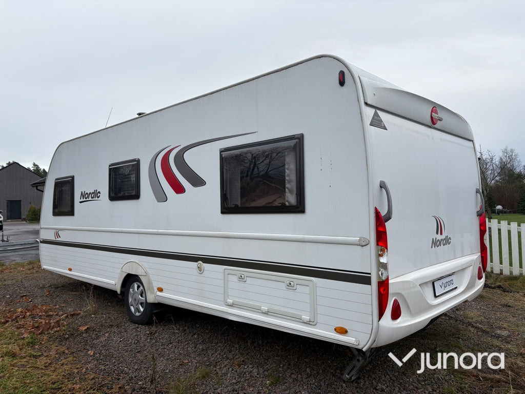 Husvagn - BÜRSTNER GMBH Averso Nordic - Asuntovaunu: kuva Husvagn - BÜRSTNER GMBH Averso Nordic - Asuntovaunu Husvagn - BÜRSTNER GMBH Averso Nordic - Asuntovaunu: kuva Husvagn - BÜRSTNER GMBH Averso Nordic - Asuntovaunu