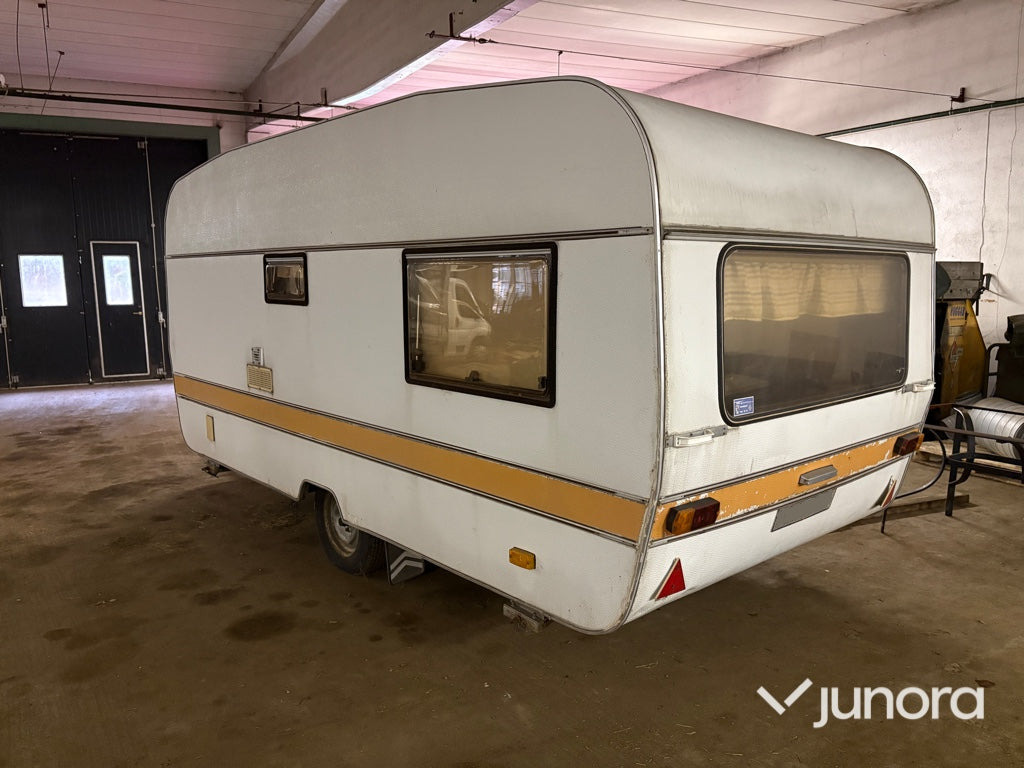 Husvagn Öggestorp Transport - Asuntovaunu: kuva Husvagn Öggestorp Transport - Asuntovaunu Husvagn Öggestorp Transport - Asuntovaunu: kuva Husvagn Öggestorp Transport - Asuntovaunu
