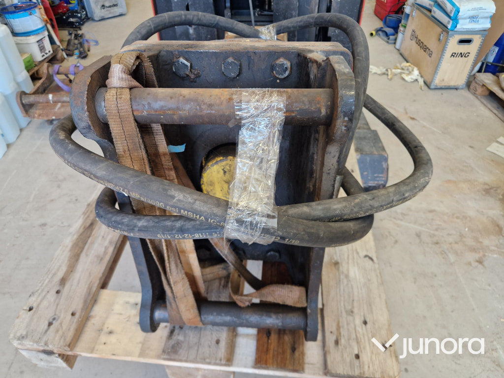 Hydraulhammare Atlas Copco S-45 - Iskuvasara: kuva Hydraulhammare Atlas Copco S-45 - Iskuvasara Hydraulhammare Atlas Copco S-45 - Iskuvasara: kuva Hydraulhammare Atlas Copco S-45 - Iskuvasara