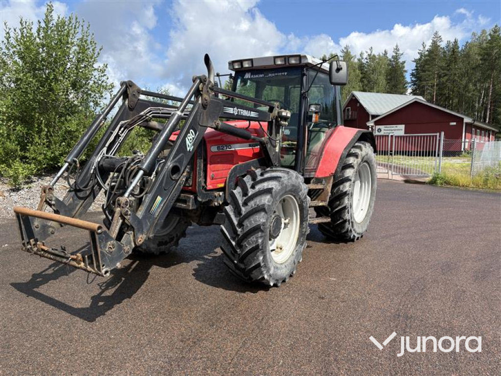 Massey Ferguson 6270 med Lastare - Traktori: kuva Massey Ferguson 6270 med Lastare - Traktori Massey Ferguson 6270 med Lastare - Traktori: kuva Massey Ferguson 6270 med Lastare - Traktori