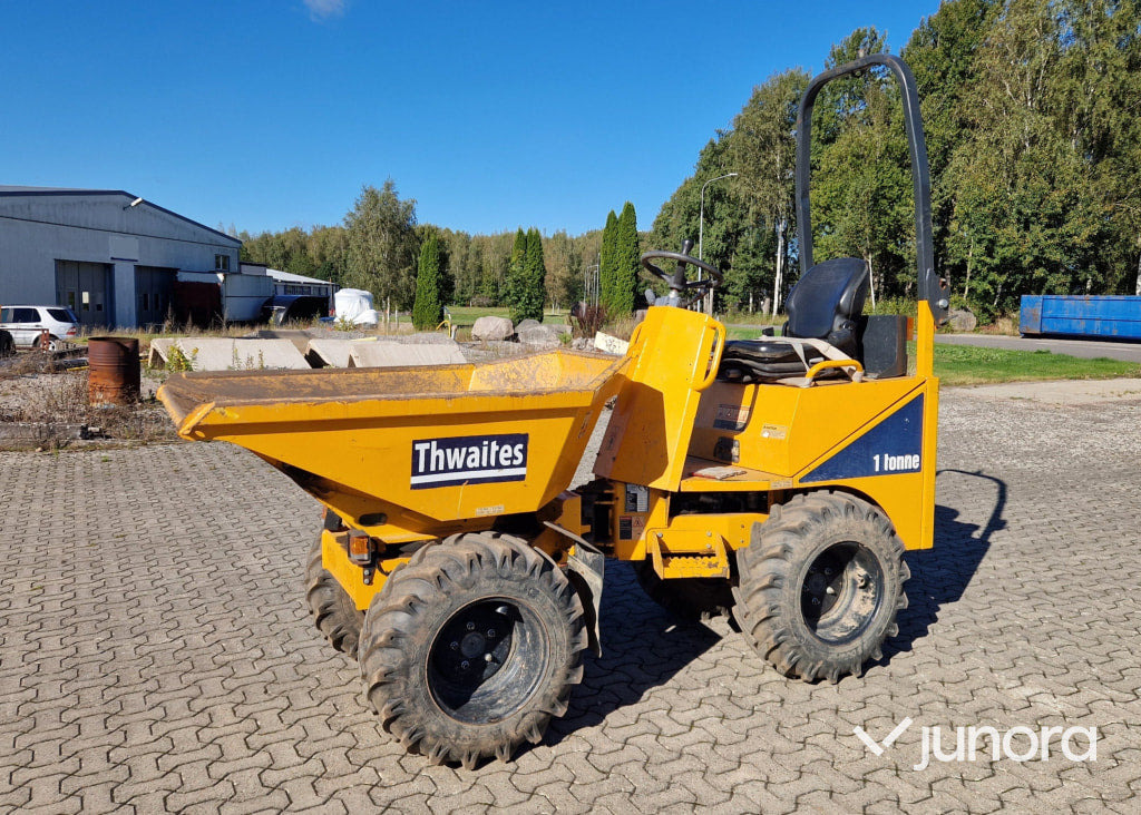 Mini dumper - Thwaites Mach 202 - Pikku dumpperi: kuva Mini dumper - Thwaites Mach 202 - Pikku dumpperi Mini dumper - Thwaites Mach 202 - Pikku dumpperi: kuva Mini dumper - Thwaites Mach 202 - Pikku dumpperi