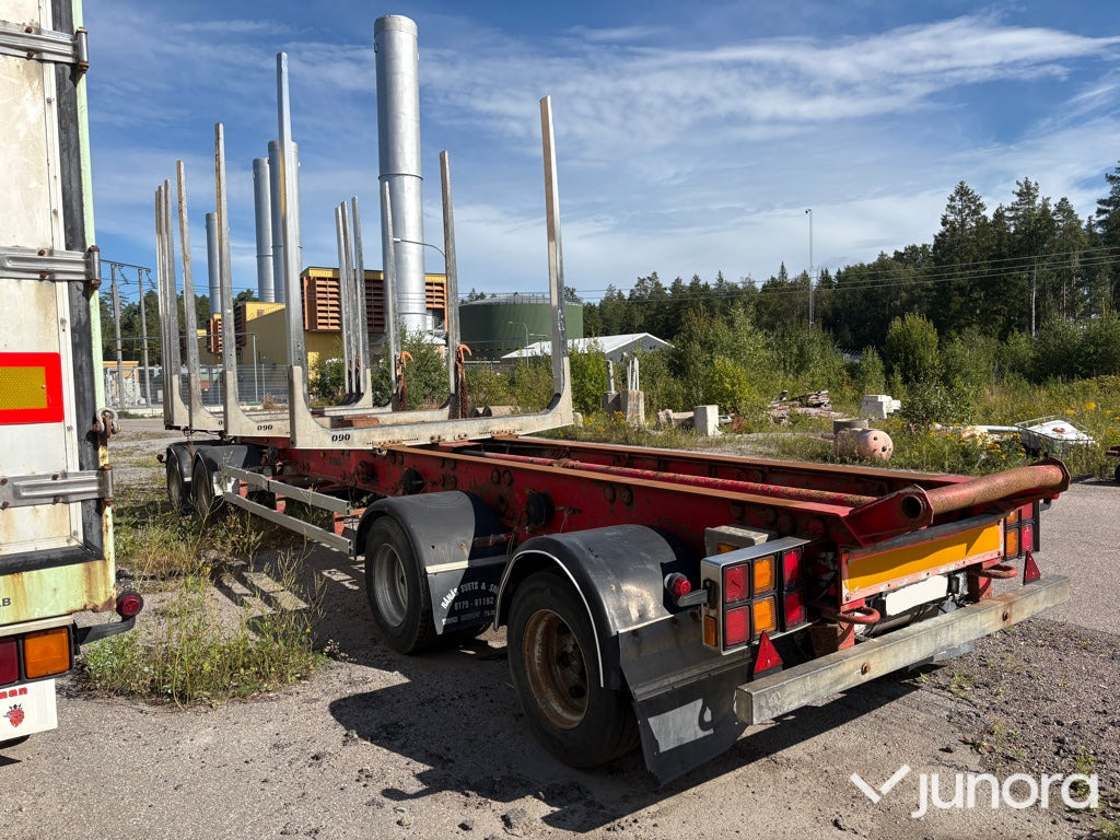Timmersläp Kome SBB4A-38-105 - Muut kone: kuva Timmersläp Kome SBB4A-38-105 - Muut kone Timmersläp Kome SBB4A-38-105 - Muut kone: kuva Timmersläp Kome SBB4A-38-105 - Muut kone