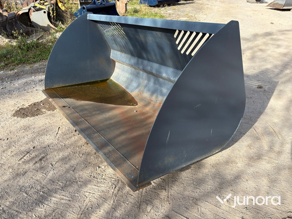Planeringsskopa - Domex 750 12mm - Kuormaajan kauha: kuva Planeringsskopa - Domex 750 12mm - Kuormaajan kauha Planeringsskopa - Domex 750 12mm - Kuormaajan kauha: kuva Planeringsskopa - Domex 750 12mm - Kuormaajan kauha