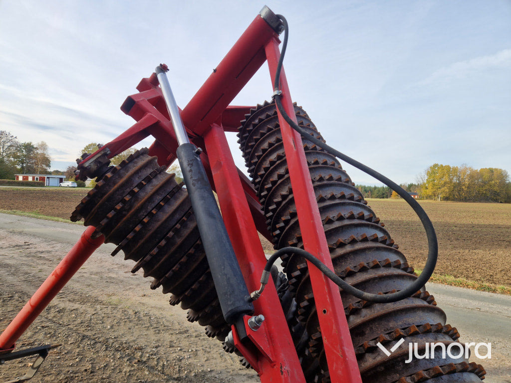 Ringvält - Vamo, Kryssaren XV5 - Jyrä - maanviljely: kuva Ringvält - Vamo, Kryssaren XV5 - Jyrä - maanviljely Ringvält - Vamo, Kryssaren XV5 - Jyrä - maanviljely: kuva Ringvält - Vamo, Kryssaren XV5 - Jyrä - maanviljely