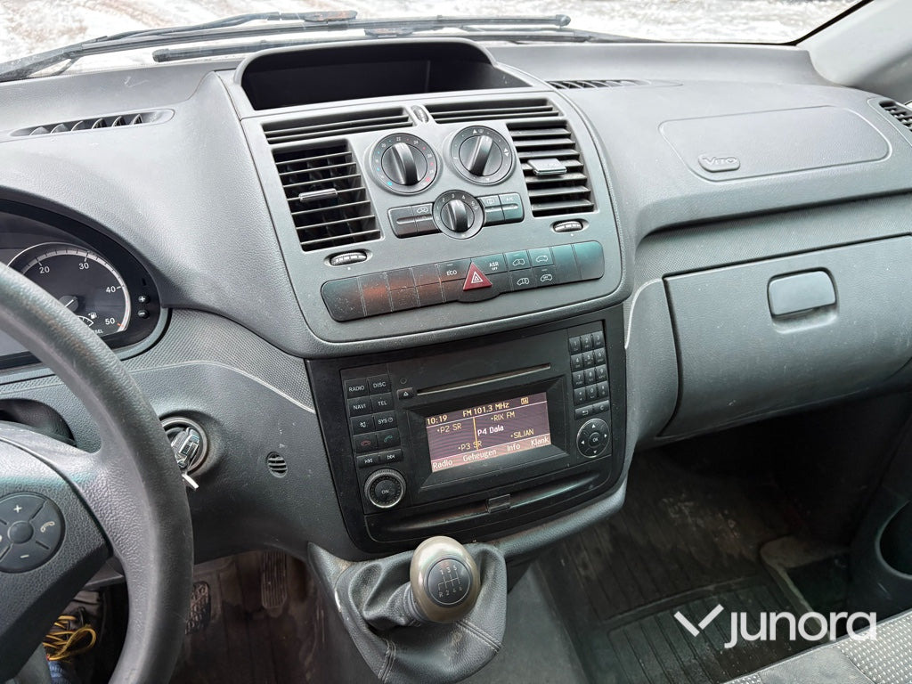 Pakettiauto Skåpbil - Mercedes-Benz Vito: kuva Pakettiauto Skåpbil - Mercedes-Benz Vito Pakettiauto Skåpbil - Mercedes-Benz Vito: kuva Pakettiauto Skåpbil - Mercedes-Benz Vito