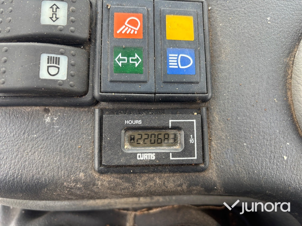 Kuormatraktori Skotare - Valmet 840.1: kuva Kuormatraktori Skotare - Valmet 840.1